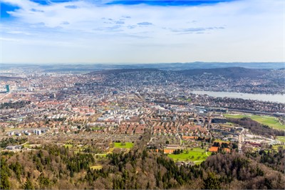 Ausblick vom Uetliberg in Zuerich